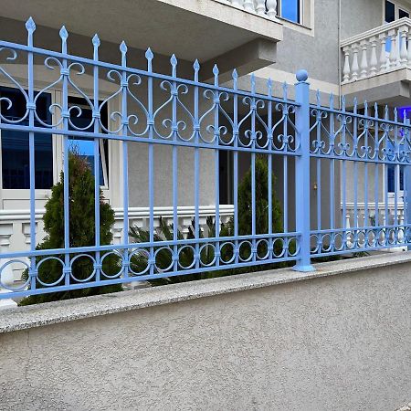 Doci Seven Hotel Velipojë Eksteriør billede